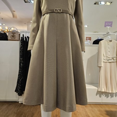 핀체크옵션밸트원피스