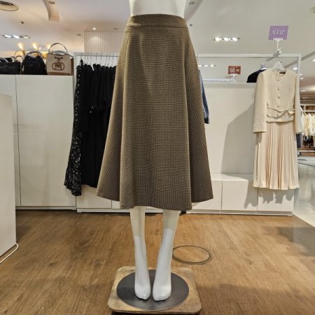 잔체크A라인스커트