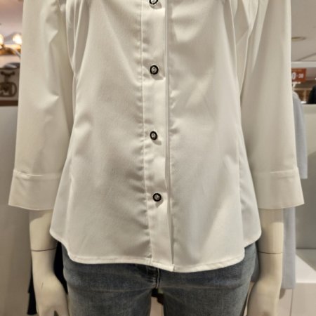 미센스 뒤턱디테일블라우스