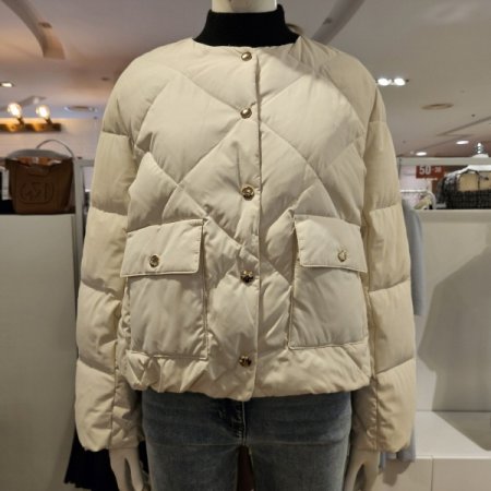 라운드넥중경량덕다운점퍼