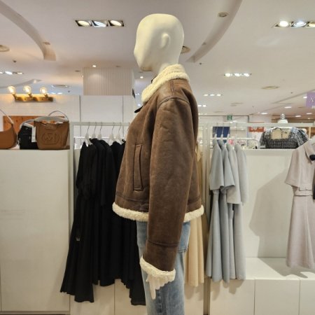 라이더형인조무스탕점퍼