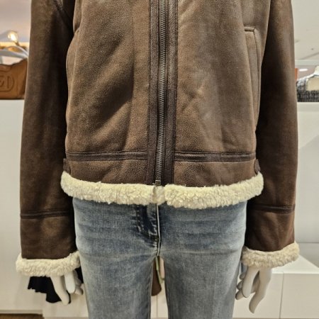 라이더형인조무스탕점퍼