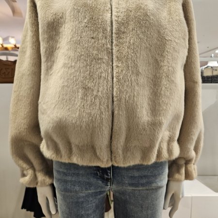 라운드넥인조밍크점퍼