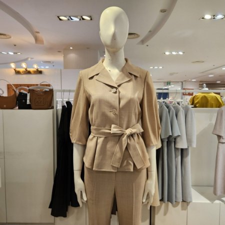 카라턱장식플레어블라우스