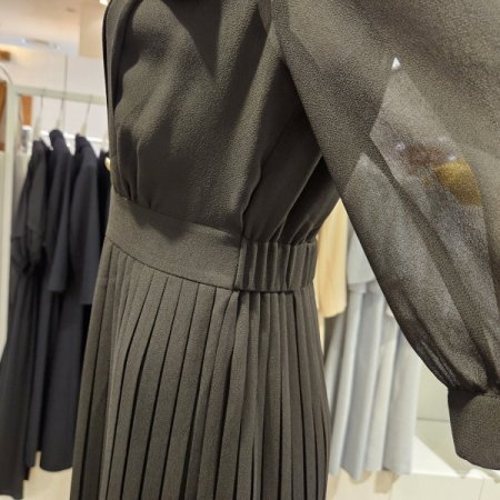 플리츠허리밴딩원피스