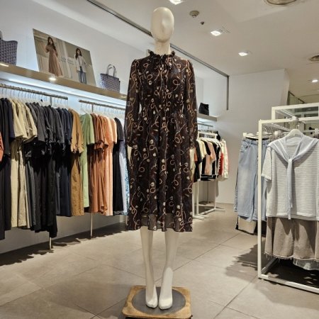 체인프린트스모킹원피스