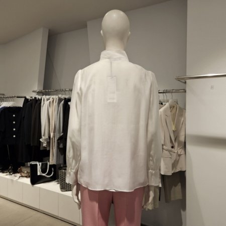 넥프릴블라우스