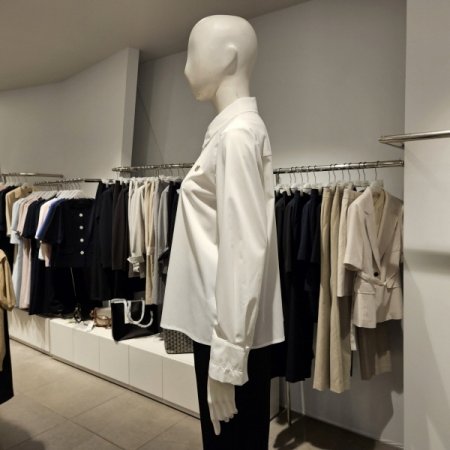 자수루즈핏블라우스