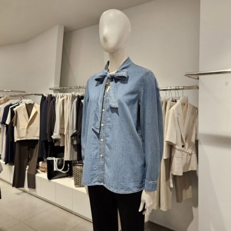 리본넥데님블라우스