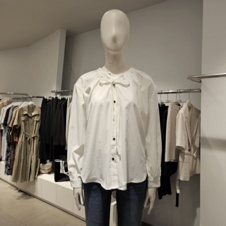 넥러플블라우스