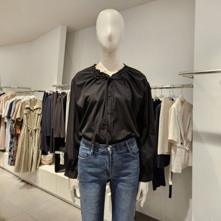 넥러플블라우스