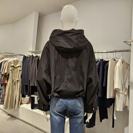 밑단스트링후드숏점퍼