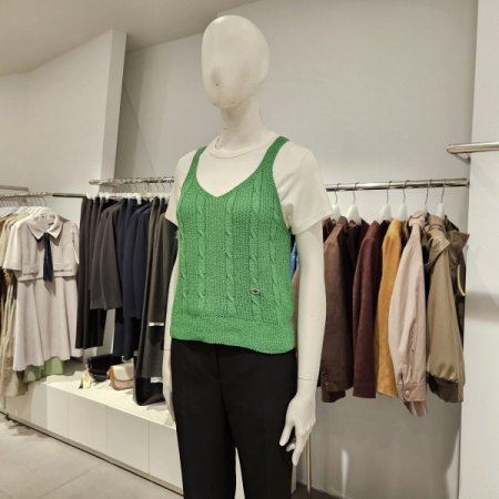 금속장식V넥뷔스띠에