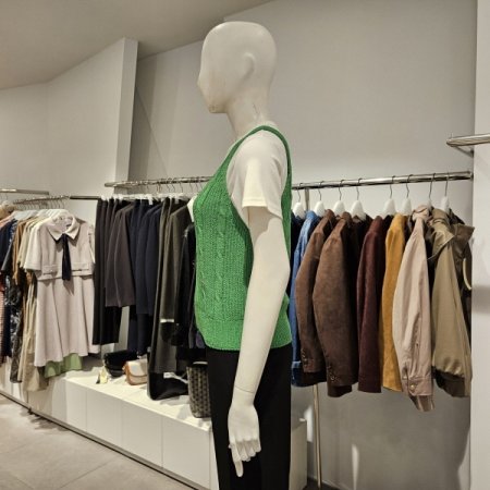 금속장식V넥뷔스띠에