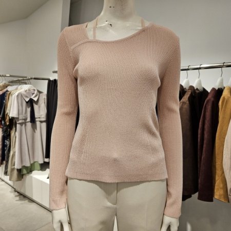 네크끈골지니트