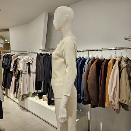 넥꼬임도지풀오버