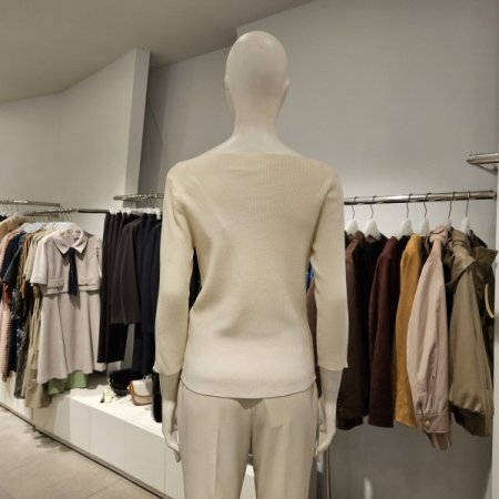 넥꼬임도지풀오버