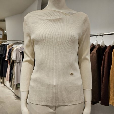 넥꼬임도지풀오버