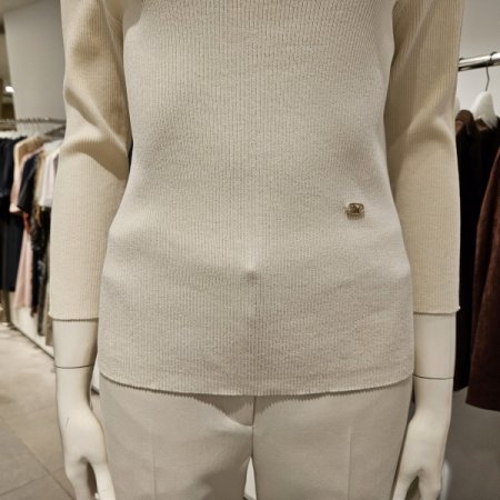 넥꼬임도지풀오버