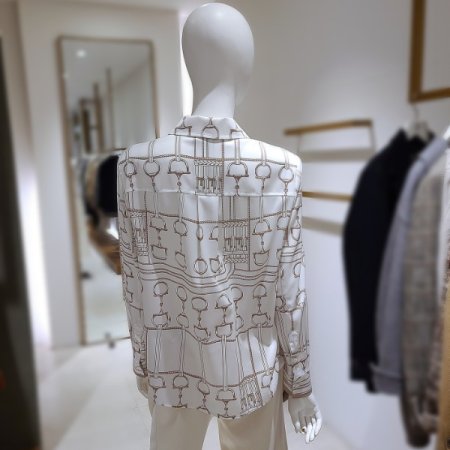 체인레귤러핏블라우스