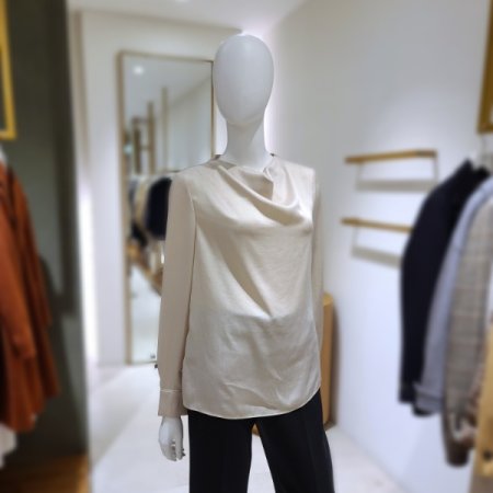 실키드레이프블라우스