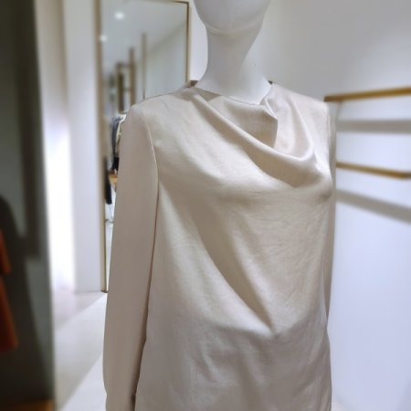 실키드레이프블라우스