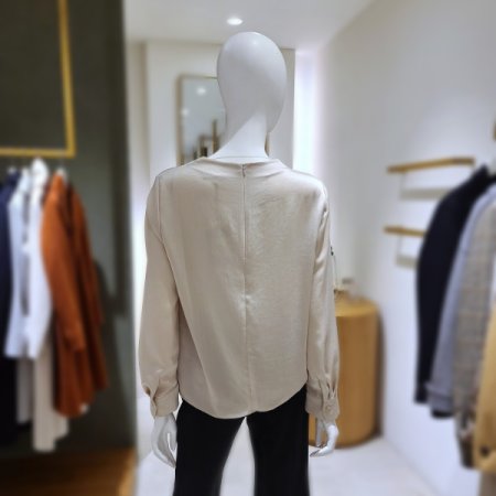 실키드레이프블라우스