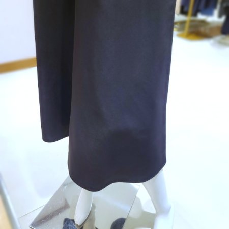 솔리드 플레어 스커트