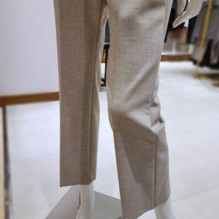 프레스부츠컷팬츠