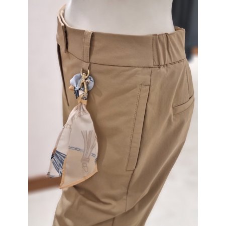 스카프장식팬츠