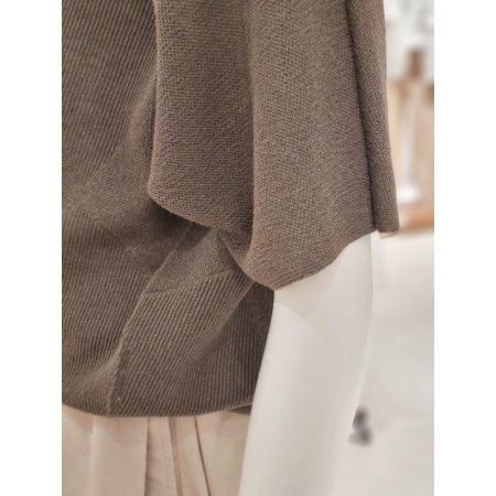 린넨혼방 홀가먼트니트