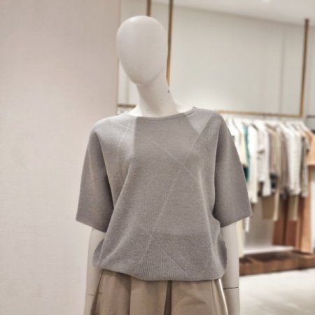 린넨혼방 홀가먼트니트