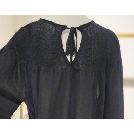 백타이홀가먼트니트