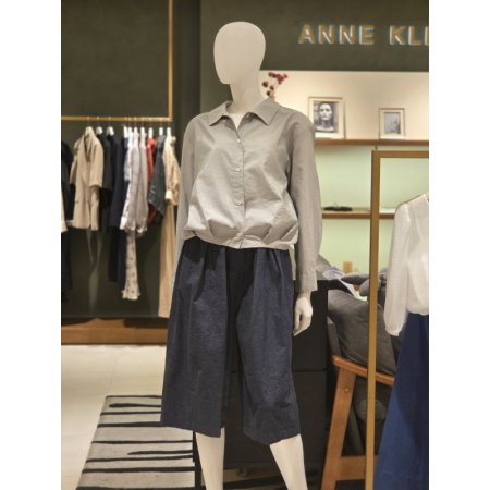 셔링장식 블라우스