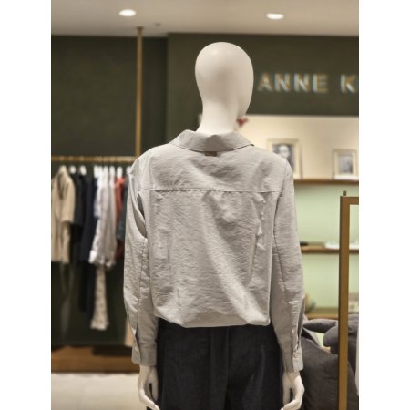 셔링장식 블라우스