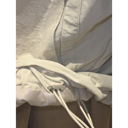 밑단스트링후드점퍼