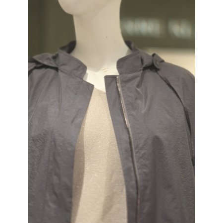 스트링장식후드점퍼