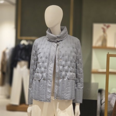 오리털경량점퍼