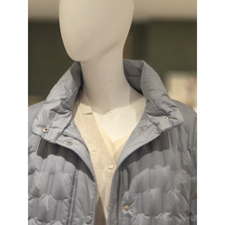 오리털경량점퍼