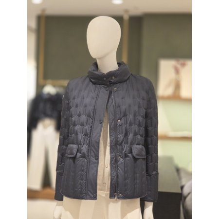 오리털경량점퍼