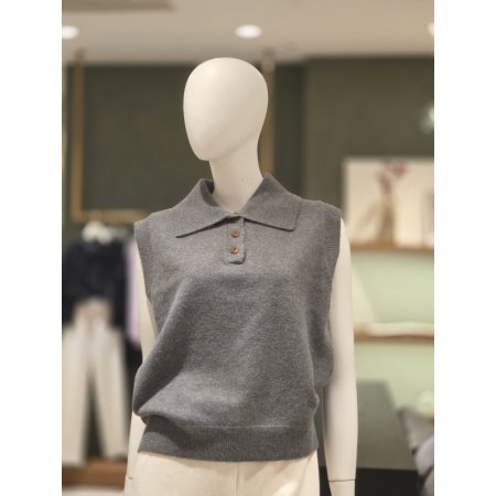 단추장식 카라베스트