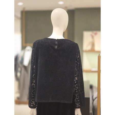 스웨이드 레이스블라우스