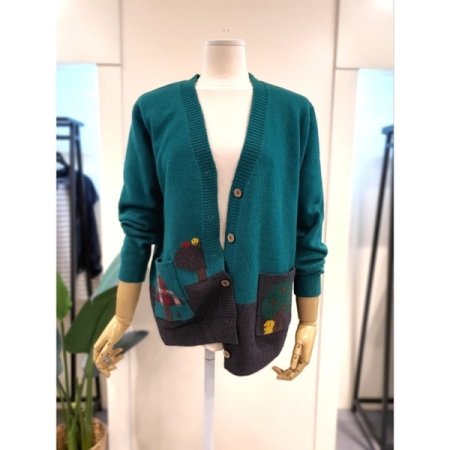 토끼 마을 버튼 가디건