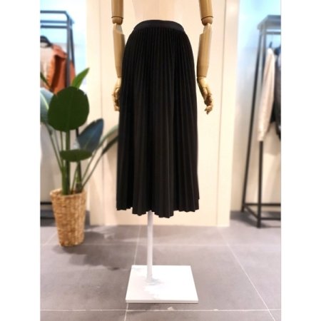 수란 플리츠 밴딩스커트 블랙