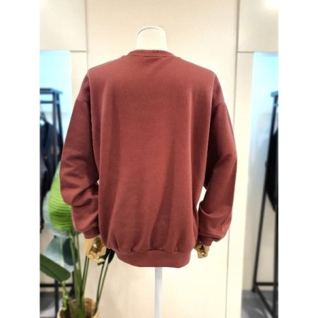 워터 라운드 기모 맨투맨 브릭