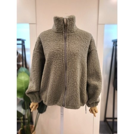 뽀글 하프 집업 점퍼 카키