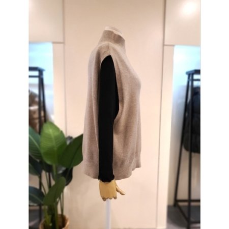 밑단트임 반목 조끼