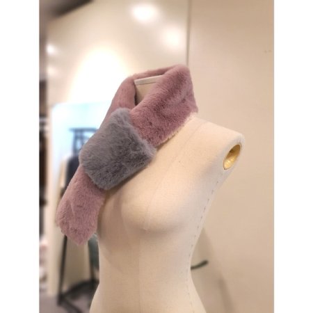 에코 리버스 퍼 머플러 핑크