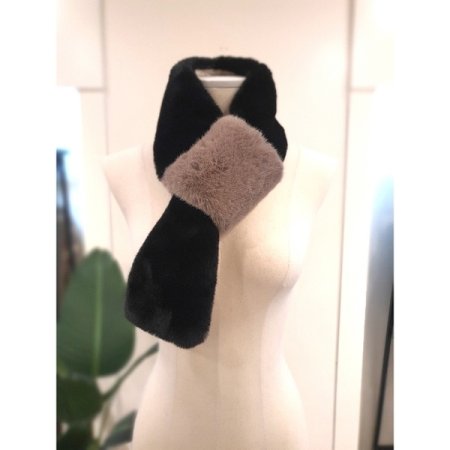 에코 리버스 퍼 머플러 핑크