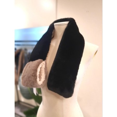 에코 리버스 퍼 머플러 블랙